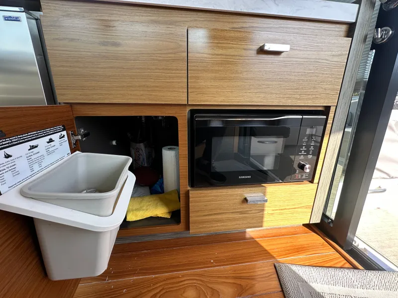 Slide: The Image of Tiara C39 Coupe 2020 - 10