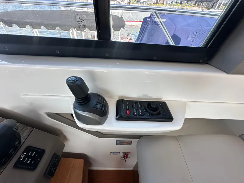 Slide: The Image of Tiara C39 Coupe 2020 - 14