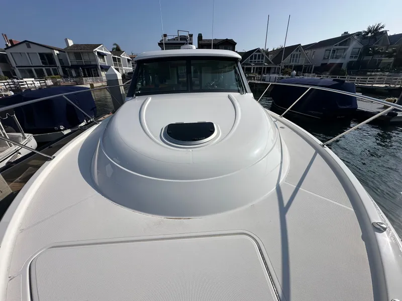 Slide: The Image of Tiara C39 Coupe 2020 - 16