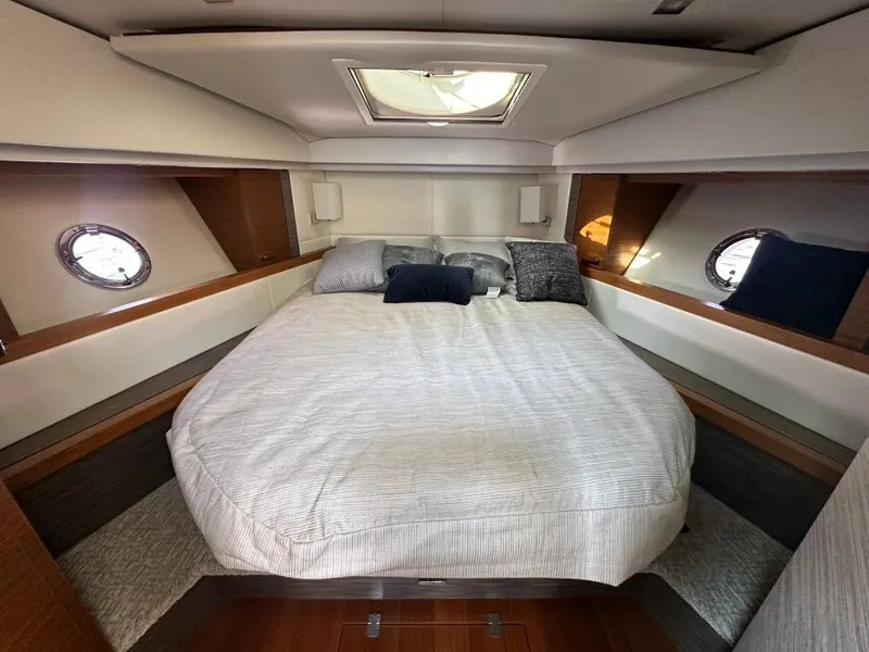 Slide: The Image of Tiara C39 Coupe 2020 - 20