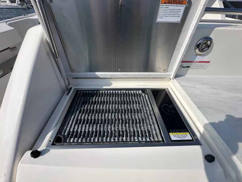 Slide: The Image of Tiara C39 Coupe 2020 - 4