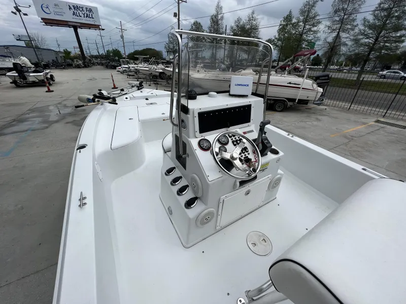 Slide: The Image of Champion 22 Bay 2007 - 8