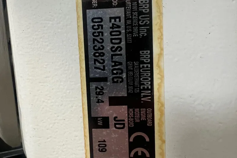 Slide: The Image of Label on Zodiac Yachtline 360, 2021 model, displaying technical specifications and manufacturer details. - 8