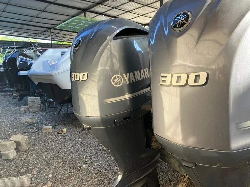 Slide: The Image of Yamaha 300 outboard motors on a 2006 Grady-White Bimini 306 boat. - 15