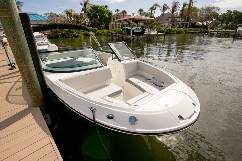Slide: The Image of Sea Ray SDX 250 Outboard 2026 - 3