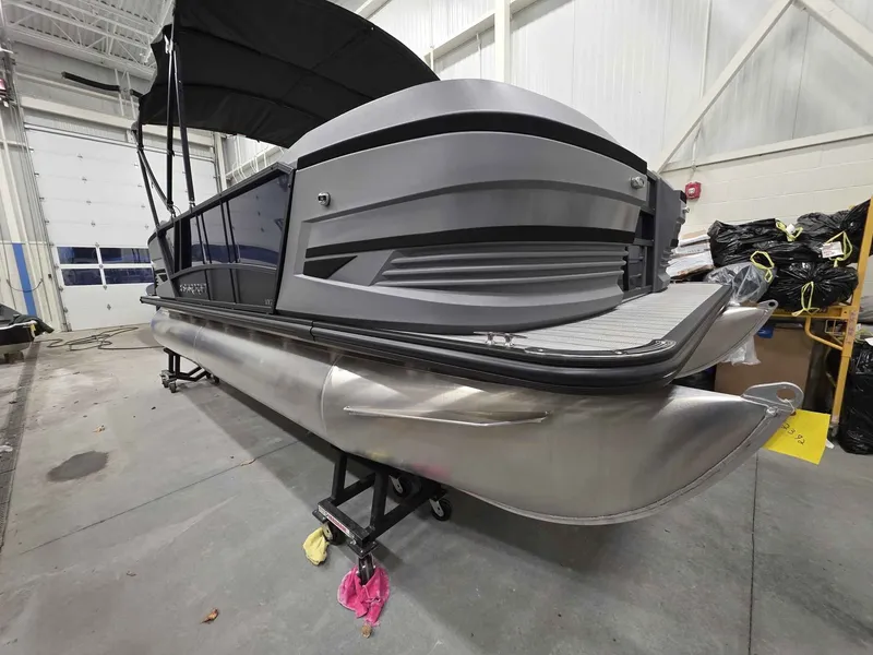 Slide: The Image of Starcraft VX 20 Q DH 2026 - 3