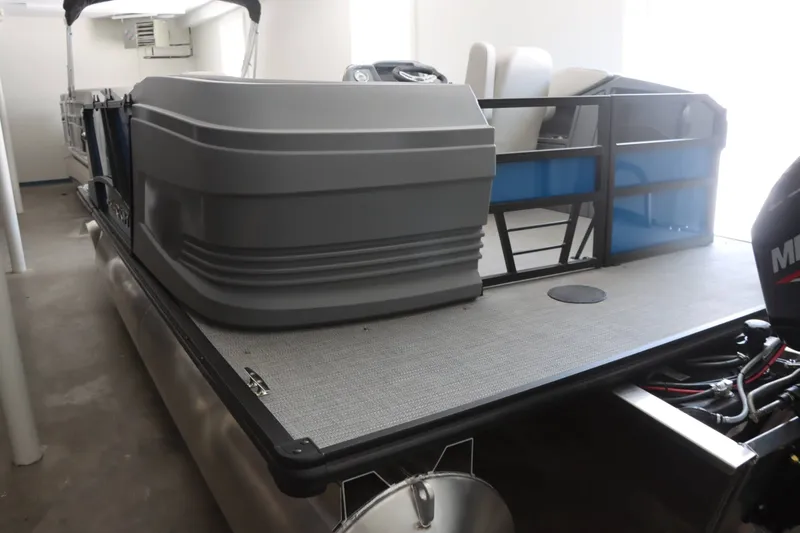 Slide: The Image of Starcraft GX 18 R 2026 - 2