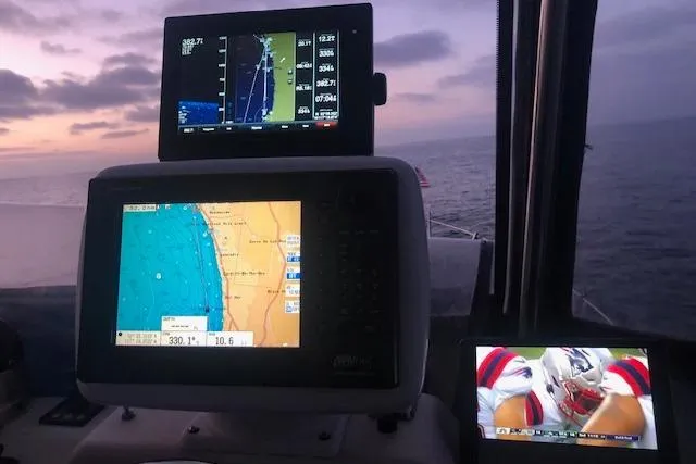 Slide: The Image of Navionics - 11