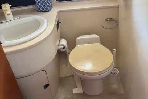 Slide: The Image of Vacu-flush Head - 22