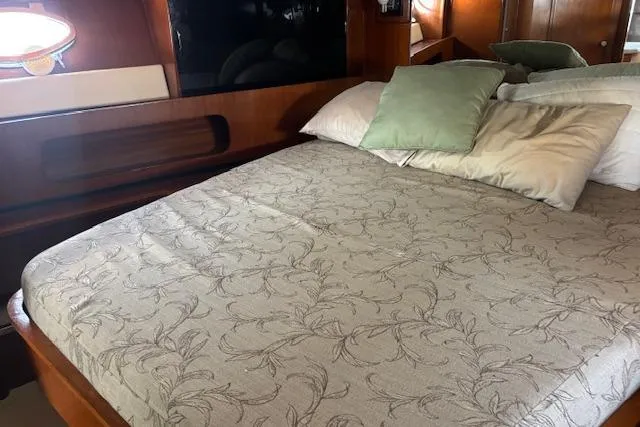 Slide: The Image of Forward Berth - 28