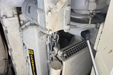 Slide: The Image of Caterpiller 3208 (2) - 29