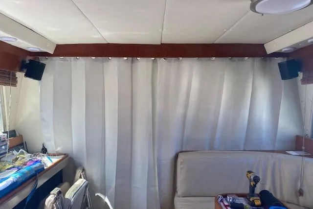 Slide: The Image of Salon Screens - 36