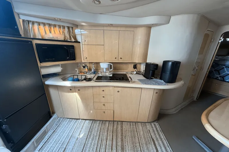 Slide: The Image of Sea Ray Sundancer 400 2000 - 18