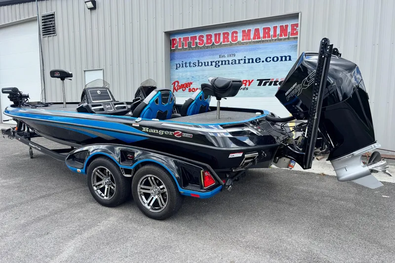 Slide: The Image of 2022 Ranger Z520R Ranger Cup Equipped boat at Pittsburg Marine dealership. - 0