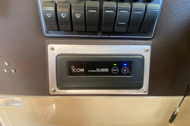 Slide: The Image of Control panel of 2019 Ranger Tugs R-29 S with Icom CT-M500 interface. - 58