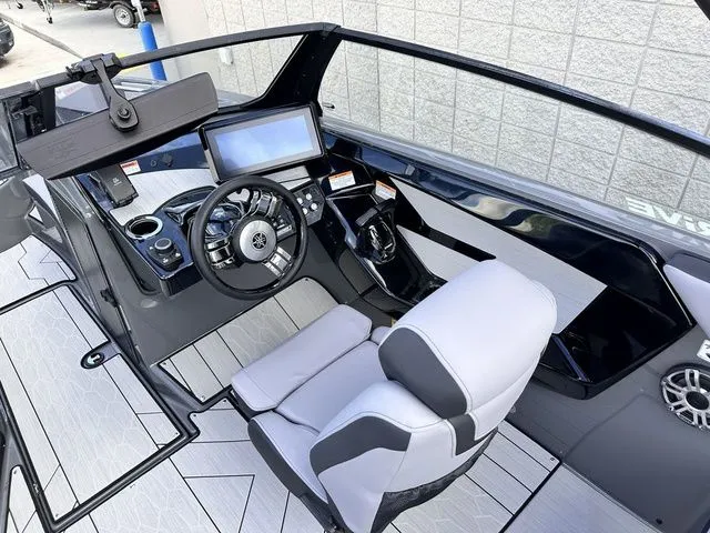 Slide: The Image of Yamaha 222XD 2025 - 9