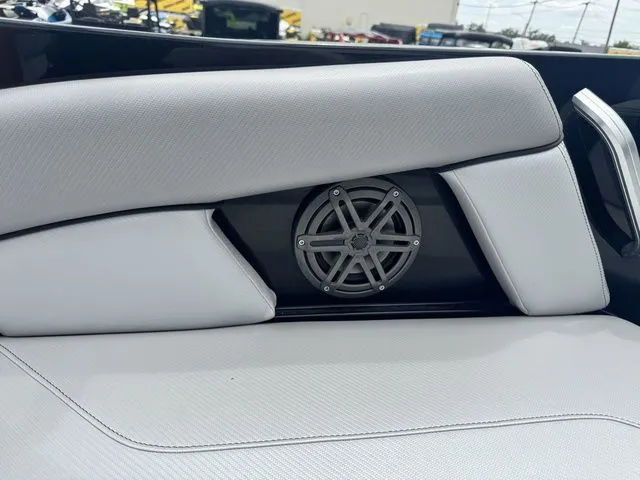 Slide: The Image of MasterCraft NXT20 2017 - 19