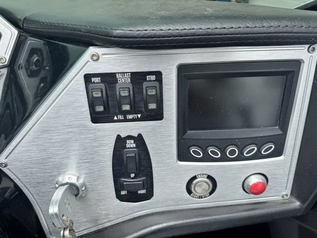 Slide: The Image of MasterCraft NXT20 2017 - 26