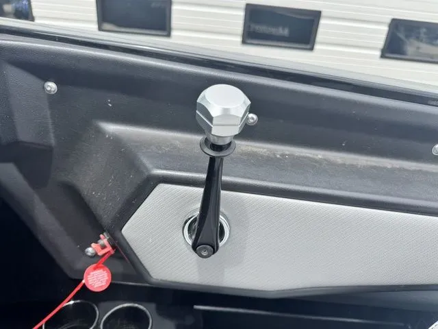 Slide: The Image of MasterCraft NXT20 2017 - 27