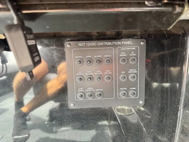 Slide: The Image of MasterCraft NXT20 2017 - 28