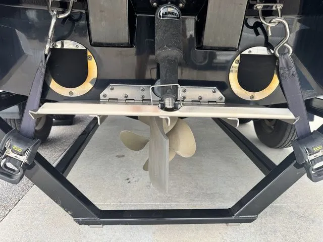 Slide: The Image of MasterCraft NXT20 2017 - 9