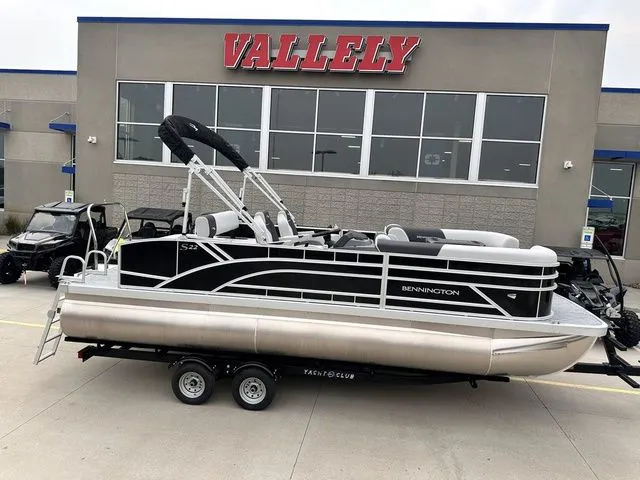 Slide: The Image of Bennington 22 SSB Swingback SPS Tri-Toon Pontoon 2025 - 1