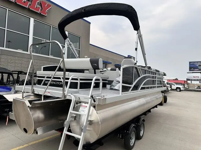 Slide: The Image of Bennington 22 SSB Swingback SPS Tri-Toon Pontoon 2025 - 4