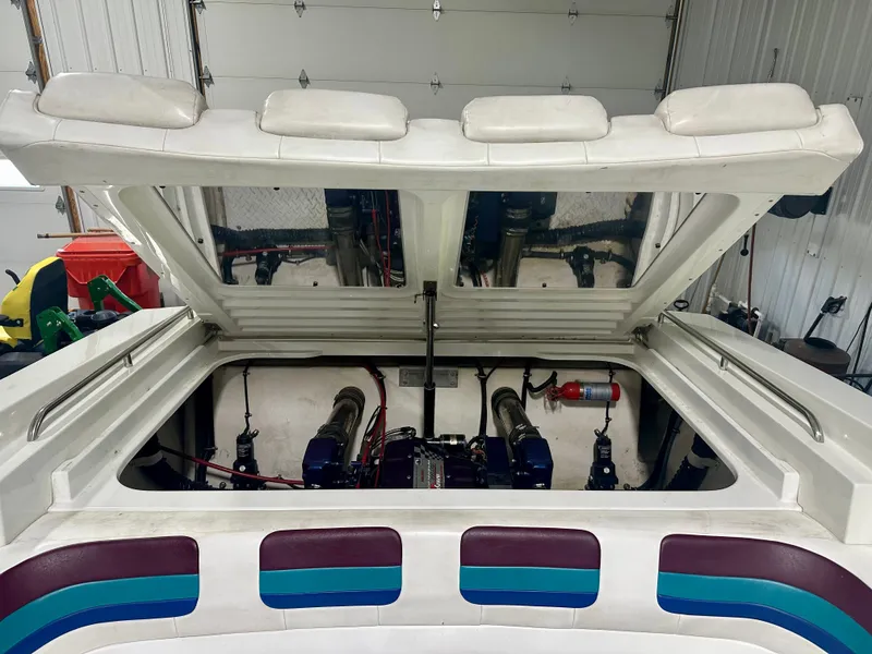 Slide: The Image of Formula SR 271 1995 - 11