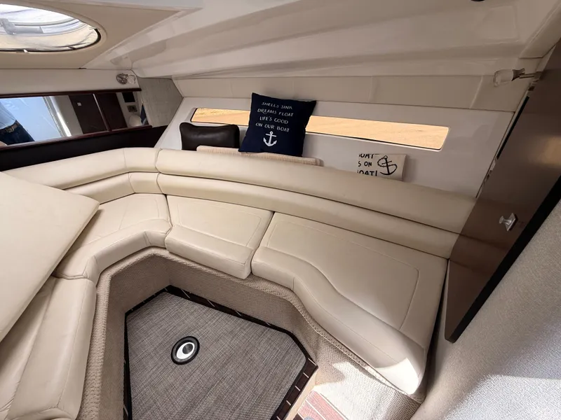 Slide: The Image of Monterey 295 Sport Yacht 2018 - 23