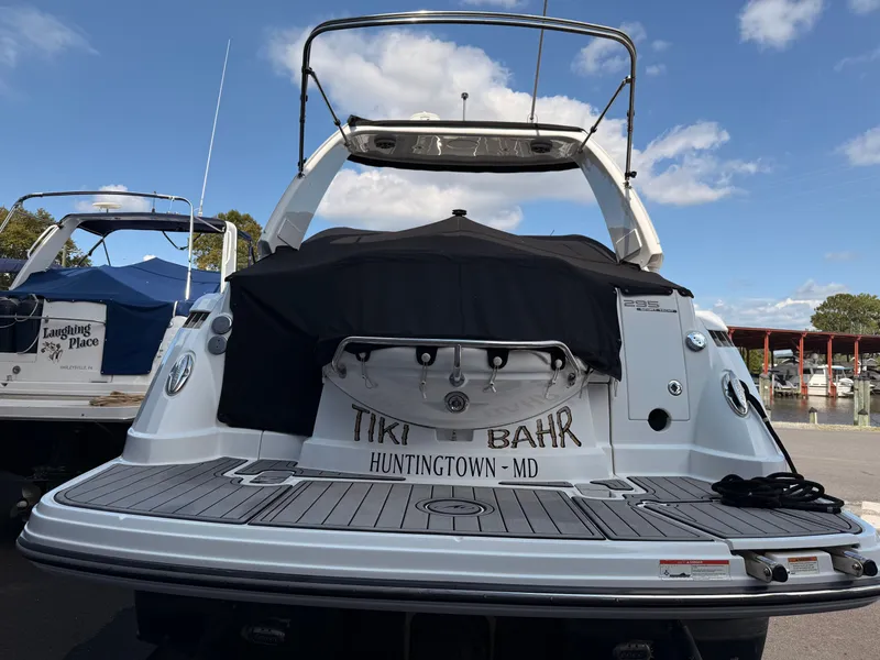 Slide: The Image of Monterey 295 Sport Yacht 2018 - 5