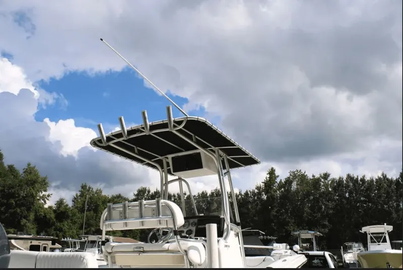 Slide: The Image of NauticStar 2000 XS Offshore 2014 - 11