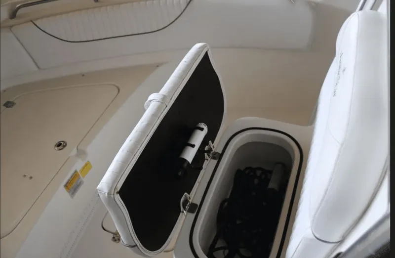 Slide: The Image of NauticStar 2000 XS Offshore 2014 - 18