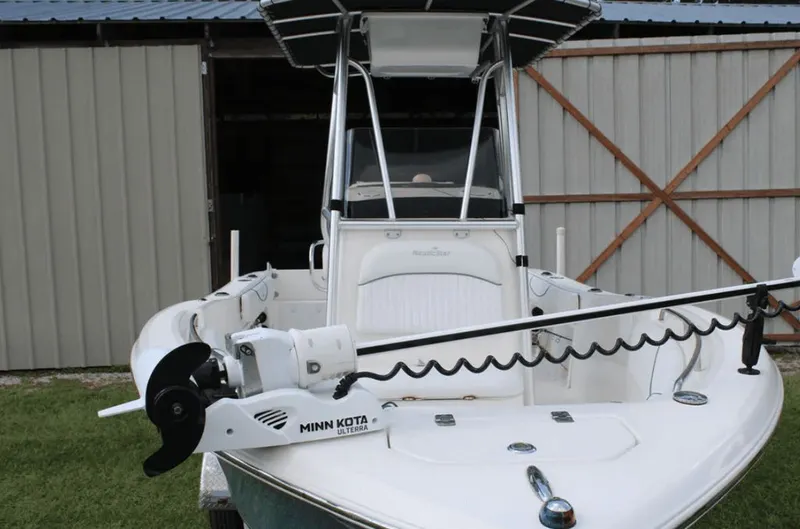 Slide: The Image of NauticStar 2000 XS Offshore 2014 - 5