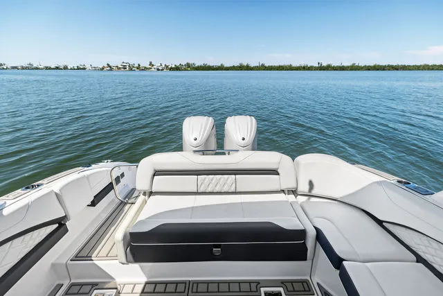 Slide: The Image of Regal 33 OBX 2022 - 20