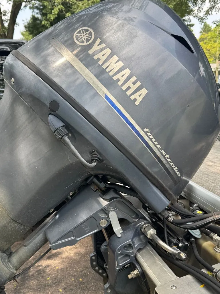 Slide: The Image of Misty Harbor B-2285CU 2017 - 7