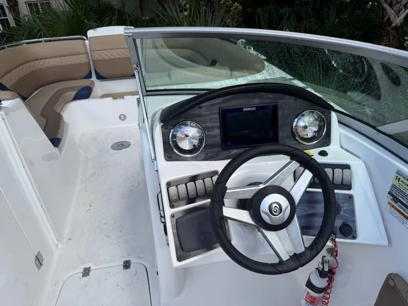 Slide: The Image of Hurricane SunDeck 2486 OB 2019 - 11