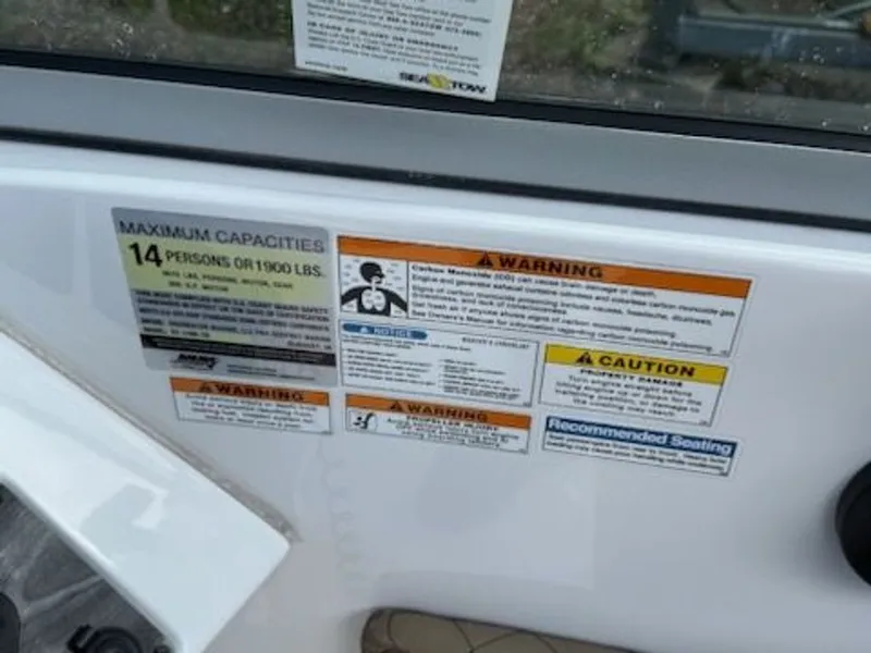 Slide: The Image of Hurricane SunDeck 2486 OB 2019 - 29