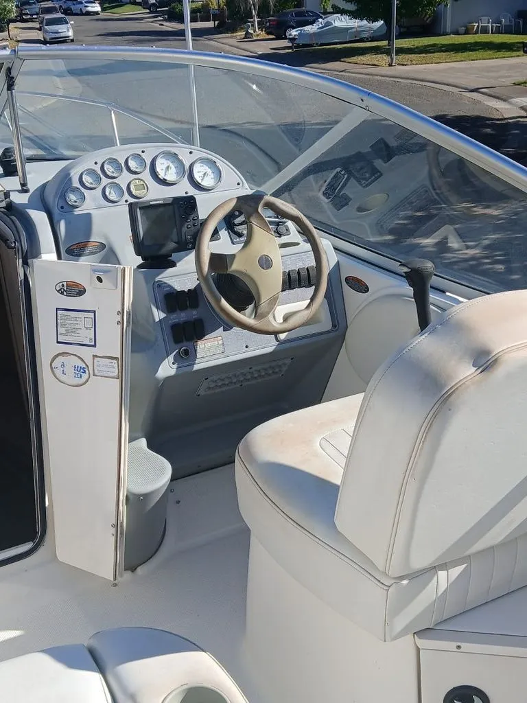 Slide: The Image of Bayliner 245 2004 - 5