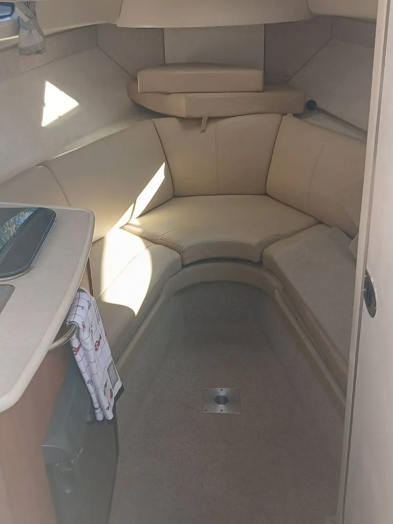 Slide: The Image of Bayliner 245 2004 - 7