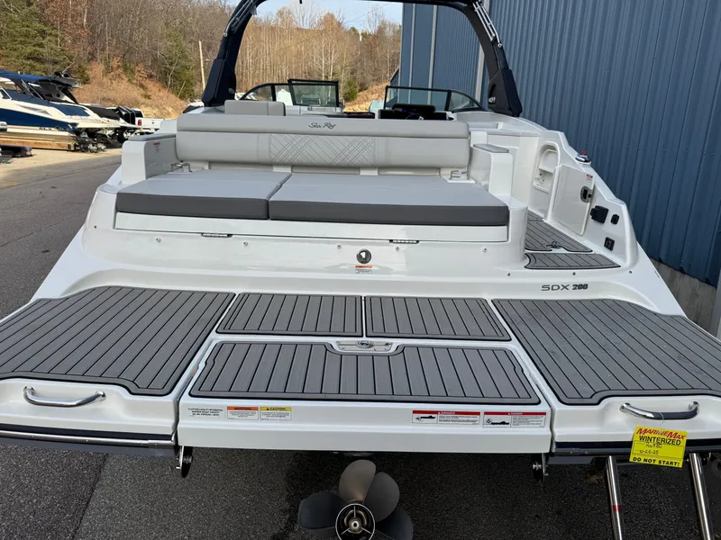 Slide: The Image of Sea Ray SDX 290 2026 - 21
