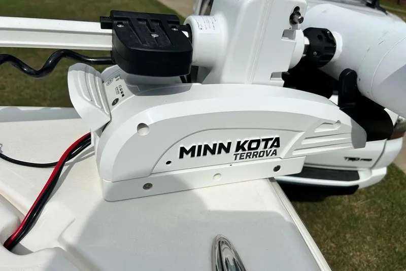 Slide: The Image of Minn Kota Terrova motor on 2022 Key West 219 FS boat, close-up view. - 19