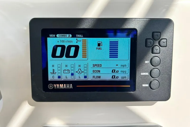 Slide: The Image of Digital display on a 2022 Key West 219 FS boat showing Yamaha engine metrics. - 39