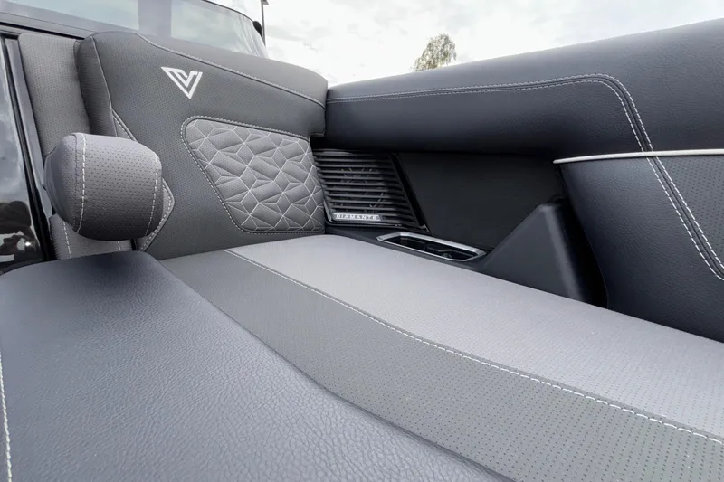 Slide: The Image of Luxurious interior of 2026 Viaggio D28UW A-T with premium stitching and modern design. - 34