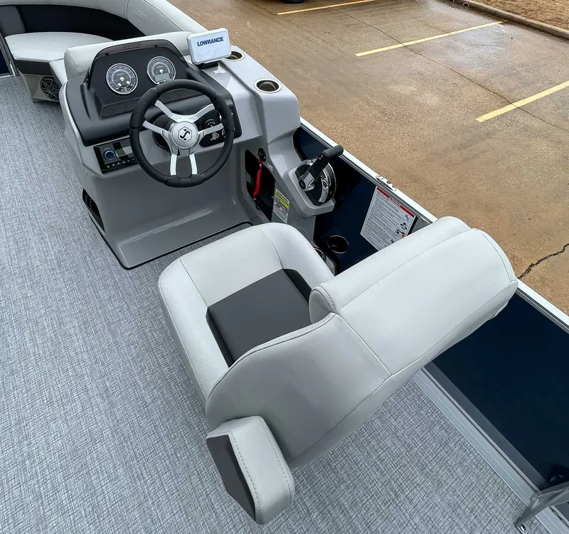 Slide: The Image of Harris Cruiser 210 SLDH 2025 - 18