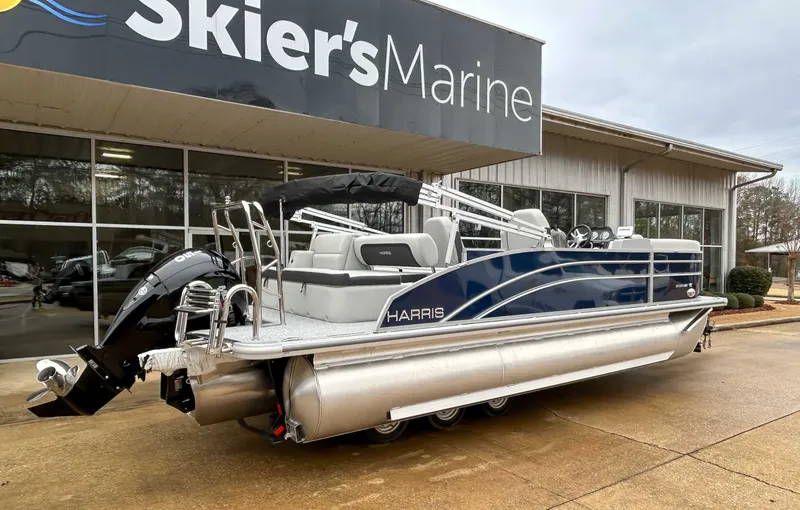 Slide: The Image of Harris Cruiser 210 SLDH 2025 - 8