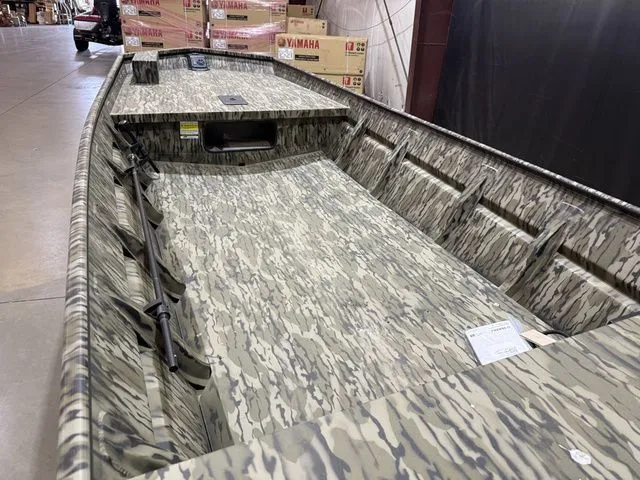 Slide: The Image of SeaArk MV Jon 1648 Special W/Yamaha 25 2026 - 6