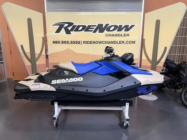 Slide: The Image of Sea-Doo Sparktrixx 2025 - 19