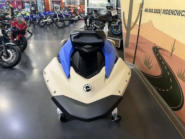 Slide: The Image of Sea-Doo Sparktrixx 2025 - 3