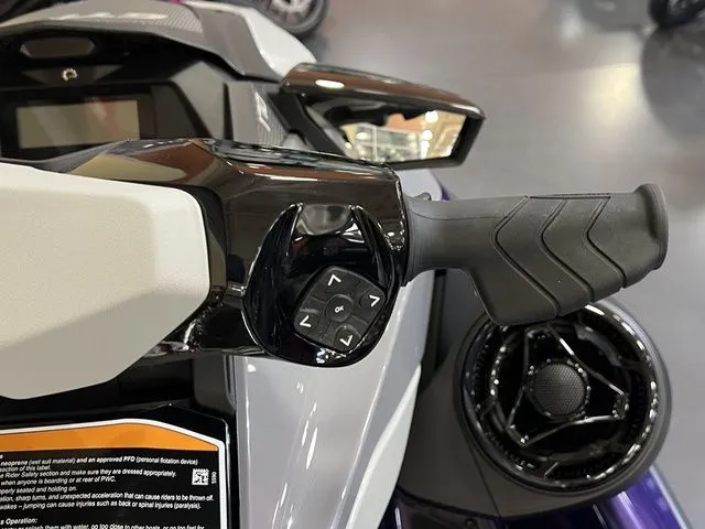 Slide: The Image of Sea-Doo GTI 2025 - 9