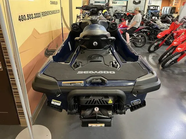 Slide: The Image of Sea-Doo GTX 230 2025 - 5